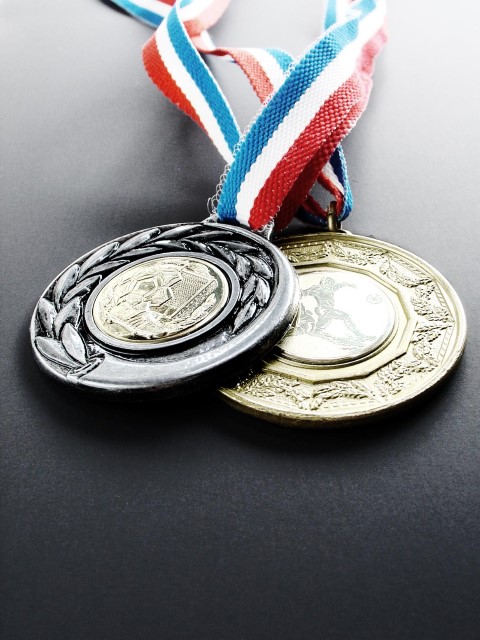 3.9 rs-medals 206054 5197 Small