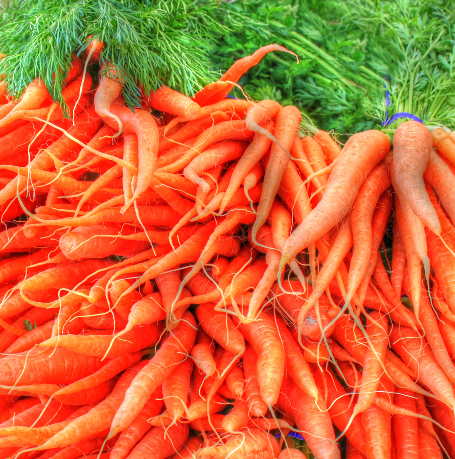 12.12 crs-bunchofcarrots 1389068 78080380